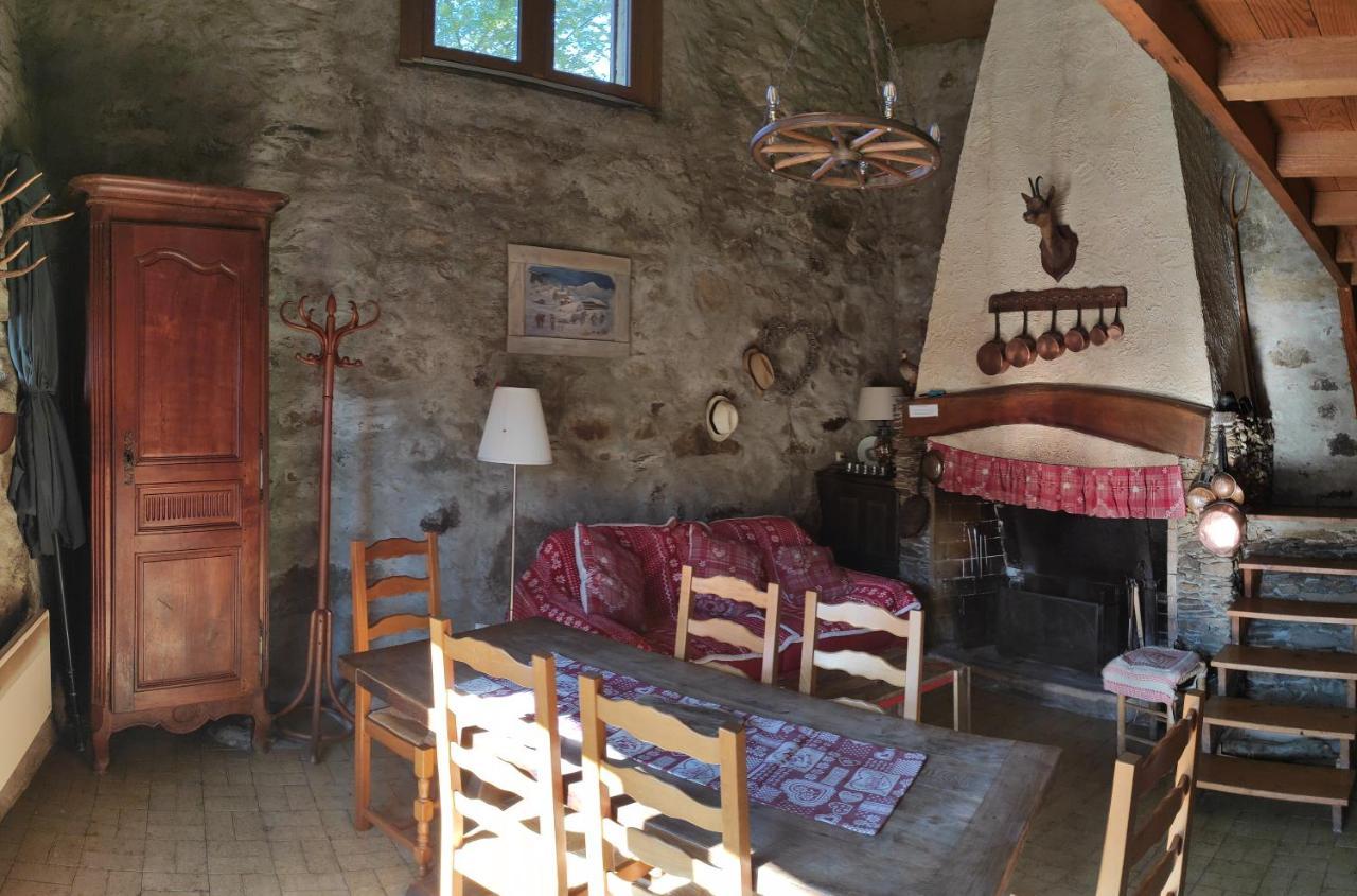 Grange Ancienne Amenagee Vakantiehuis Rabat-les-Trois-Seigneurs